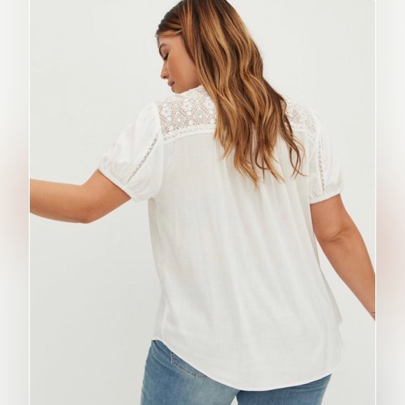 Torrid Button-Front Lace Inset Top - Picture 2 of 6